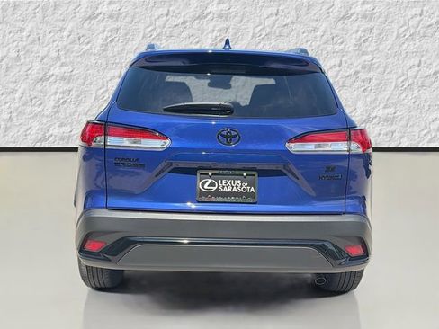 Used 2023 Toyota Corolla Cross AWD Hybrid image 4