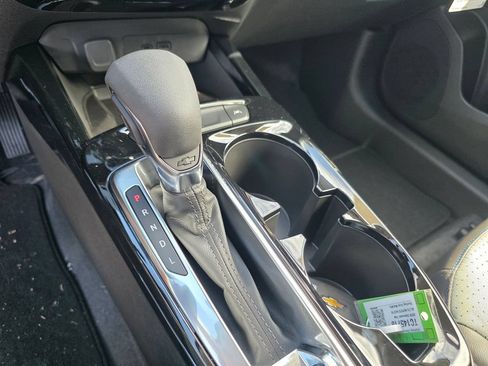 New 2026 Chevrolet Trax LT FWD image 12