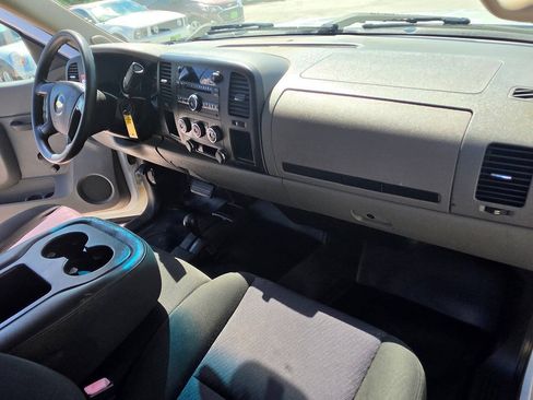 Used 2012 Chevrolet Silverado 1500 W/T AWD/4WD image 34
