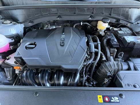 Used 2024 Kia Sorento LX image 40