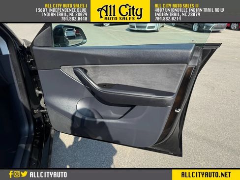 Used 2020 Tesla Model Y Performance image 14