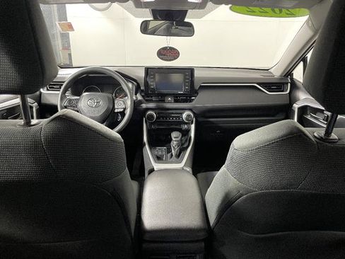 Certified 2022 Toyota RAV4 LE image 11