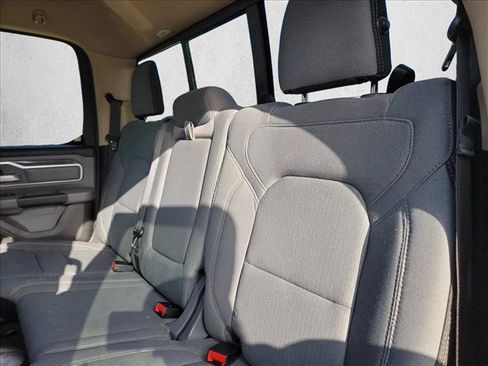 Used 2019 RAM 1500 Big Horn AWD/4WD image 13