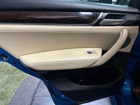 Used 2018 BMW X4 M40i image 16