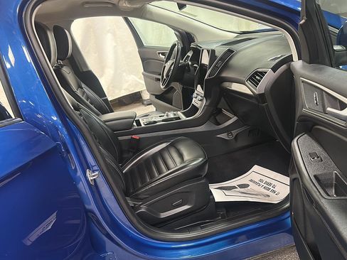 Used 2024 Ford Edge SEL image 28