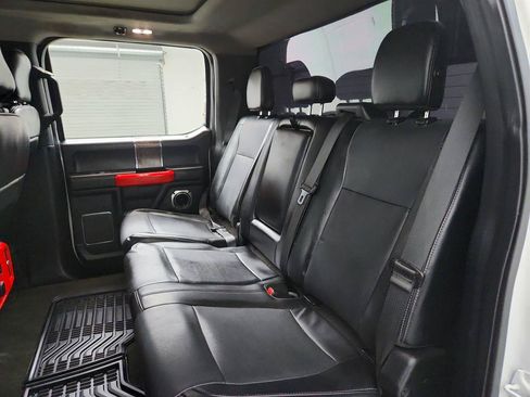 Used 2017 Ford F250 Lariat w/ Lariat Ultimate Package AWD/4WD image 22
