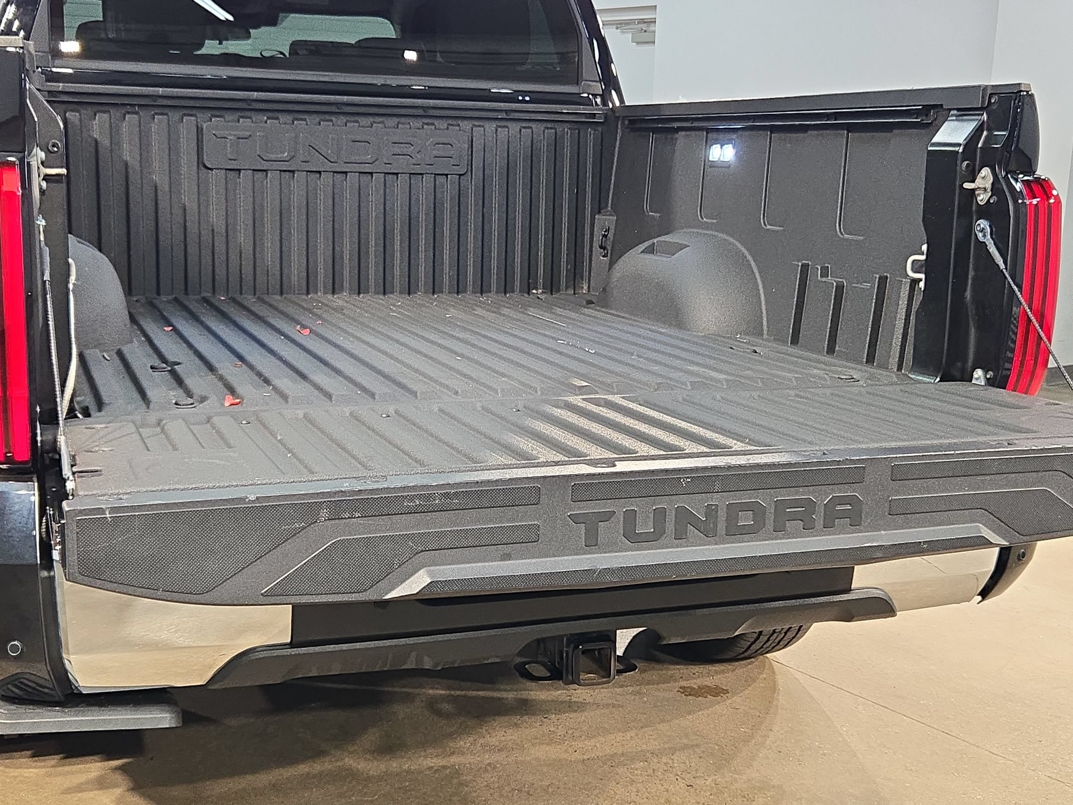 Used 2024 Toyota Tundra SR5 w/ TRD Off-Road Premium Package AWD/4WD image 18