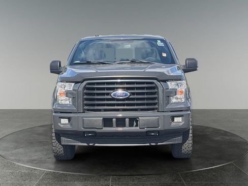 Used 2017 Ford F150 XLT w/ Equipment Group 302A Luxury AWD/4WD image 2