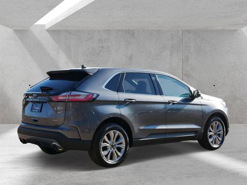 Certified 2024 Ford Edge Titanium AWD/4WD image 3