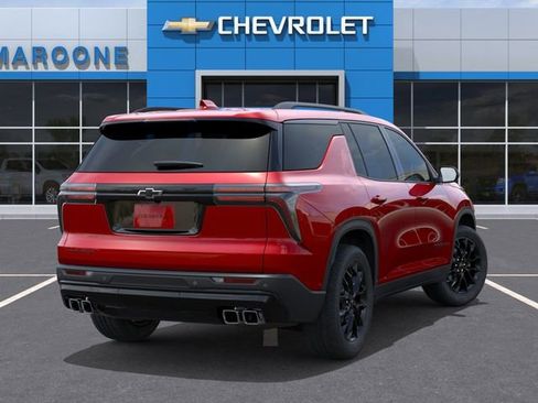 New 2026 Chevrolet Traverse LT w/ Midnight/Sport Edition FWD image 4