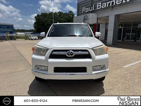 Used 2011 Toyota 4Runner SR5 RWD image 15