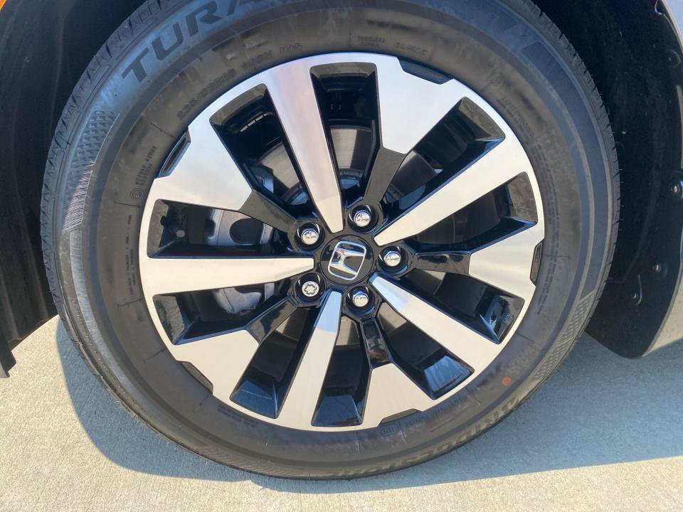 Certified 2026 Honda Odyssey EX-L image 31