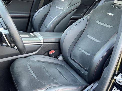 Used 2024 Mercedes-Benz GLC 43 AMG 4MATIC image 16