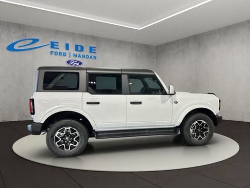 New 2026 Ford Bronco Outer Banks AWD/4WD image 14