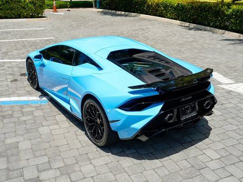 Used 2024 Lamborghini Huracan Tecnica RWD image 21