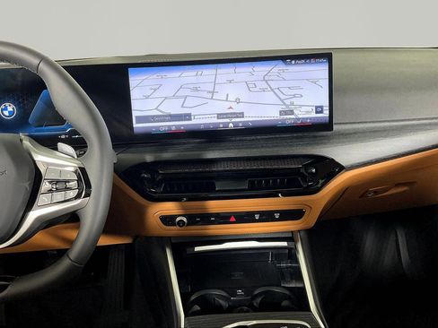 Certified 2025 BMW 330i xDrive Sedan w/ Convenience Package image 11