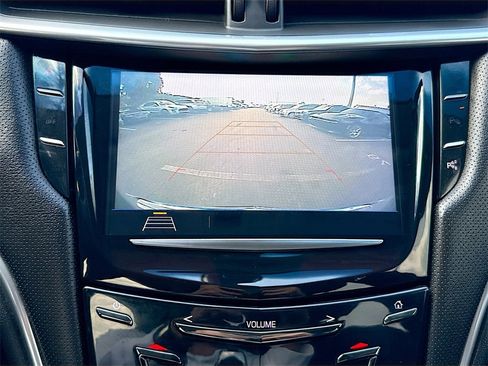 Used 2019 Cadillac XTS Luxury image 15