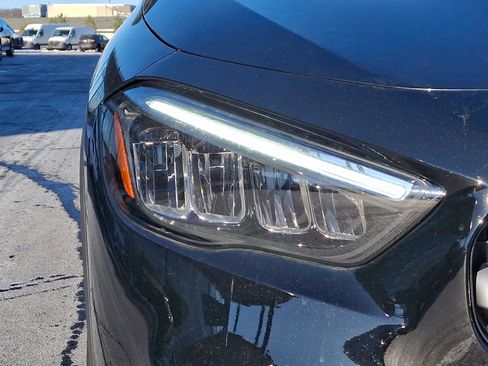 New 2025 Mercedes-Benz GLA 250 4MATIC image 9