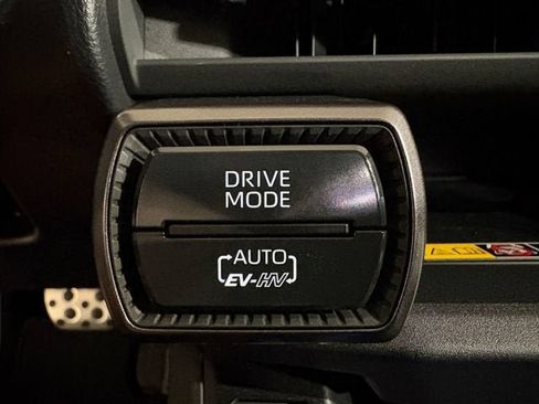 Used 2026 Toyota RAV4 AWD Plug-in Hybrid image 18