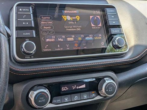 Used 2018 Nissan Kicks SR FWD image 6