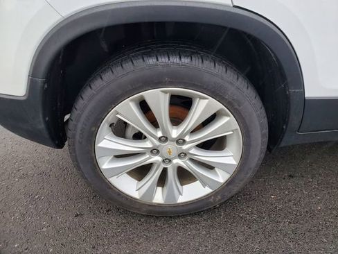 Used 2020 Chevrolet Trax Premier image 9