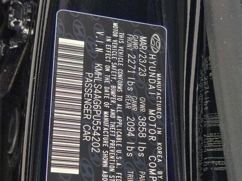 Used 2023 Hyundai Elantra SEL w/ Convenience Package image 36