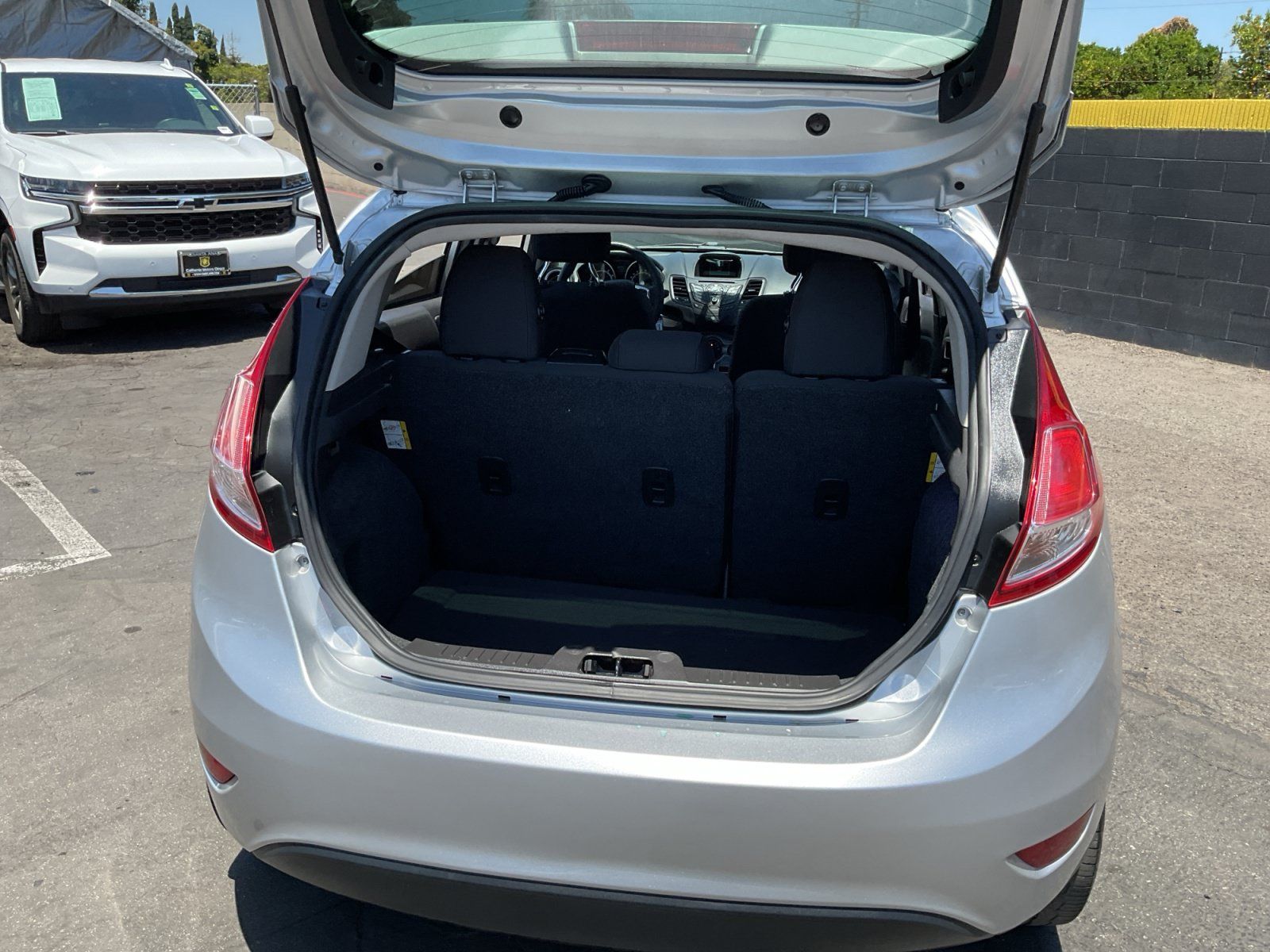 Used 2017 Ford Fiesta SE FWD image 25