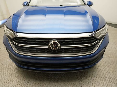 Used 2023 Volkswagen Jetta SE FWD image 21