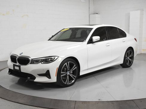 Used 2019 BMW 330i Sedan RWD image 8