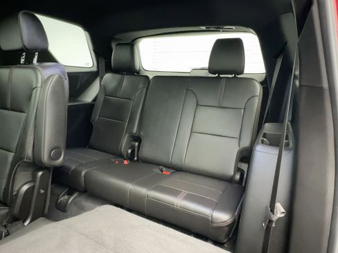 Certified 2023 Chevrolet Traverse RS image 33