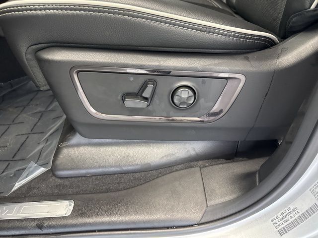 New 2026 RAM 1500 Limited AWD/4WD image 15