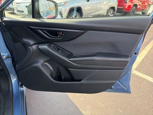 Used 2021 Subaru Crosstrek 2.0i Premium image 10