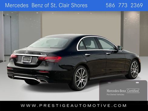 Used 2023 Mercedes-Benz E 350 4MATIC Sedan image 6