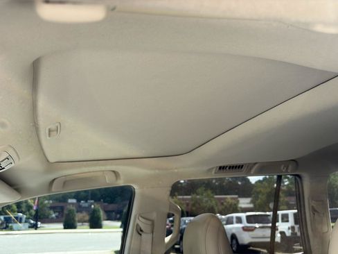 Used 2013 Lexus GX 460 w/ Comfort Plus Pkg AWD/4WD image 26