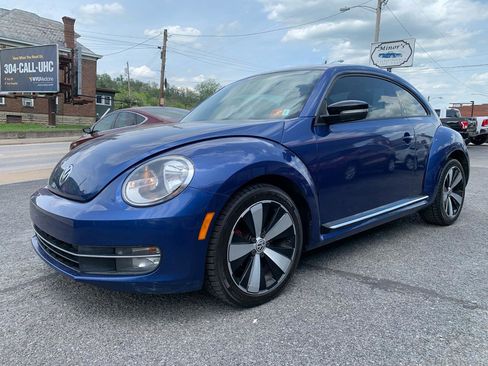 Used 2013 Volkswagen Beetle 2.0T FWD image 1