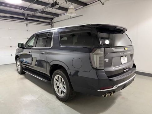 Certified 2026 Chevrolet Suburban Premier AWD/4WD image 5