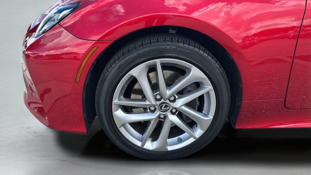 Used 2019 Lexus RC 300 RWD image 40
