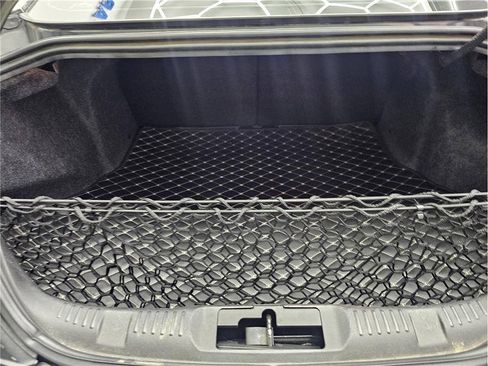 Used 2016 Ford Mustang Coupe RWD image 12