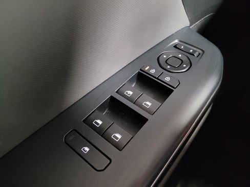 Used 2025 Kia K4 FWD image 27