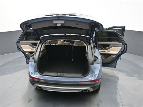 Used 2024 Lincoln Corsair FWD w/ Equipment Group 101A image 28