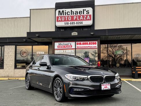 Used 2018 BMW 530i xDrive image 2