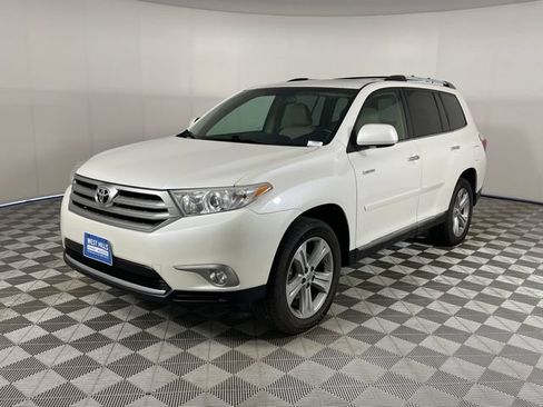 Used 2013 Toyota Highlander Limited AWD/4WD image 1