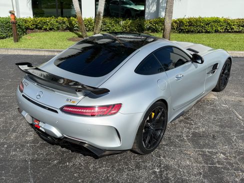 Used 2018 Mercedes-Benz AMG GT R image 46
