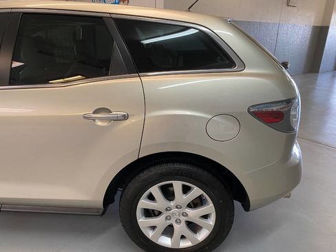 Used 2007 MAZDA CX-7 Grand Touring w/ Technology Pkg FWD image 16