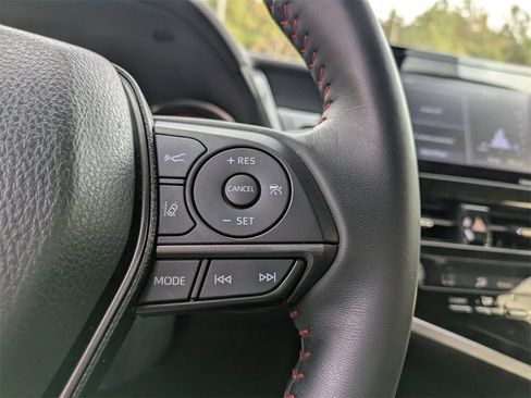 Used 2023 Toyota Camry XSE image 21