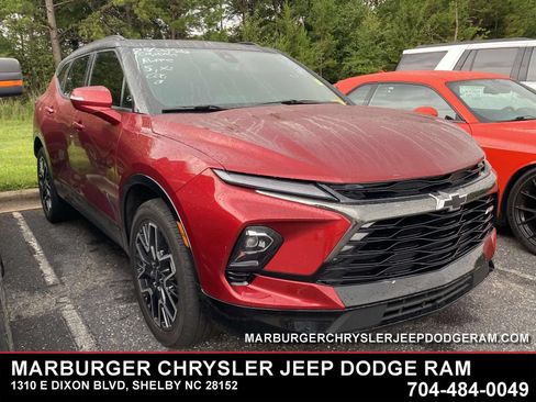 Used 2026 Chevrolet Blazer RS FWD image 1