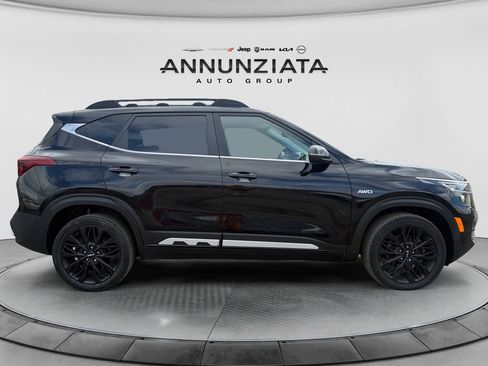 Certified 2022 Kia Seltos Nightfall Edition image 6