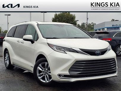 Used 2021 Toyota Sienna Limited