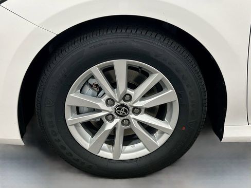 New 2026 Toyota Camry LE image 9