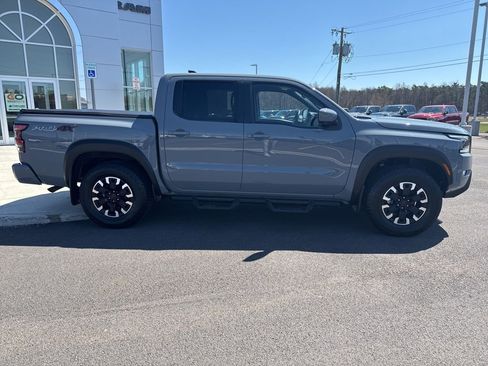 Used 2023 Nissan Frontier PRO-4X w/ Pro Convenience Package AWD/4WD image 9